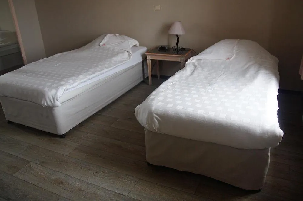 Ambassador Suites Antwerpen 0*,