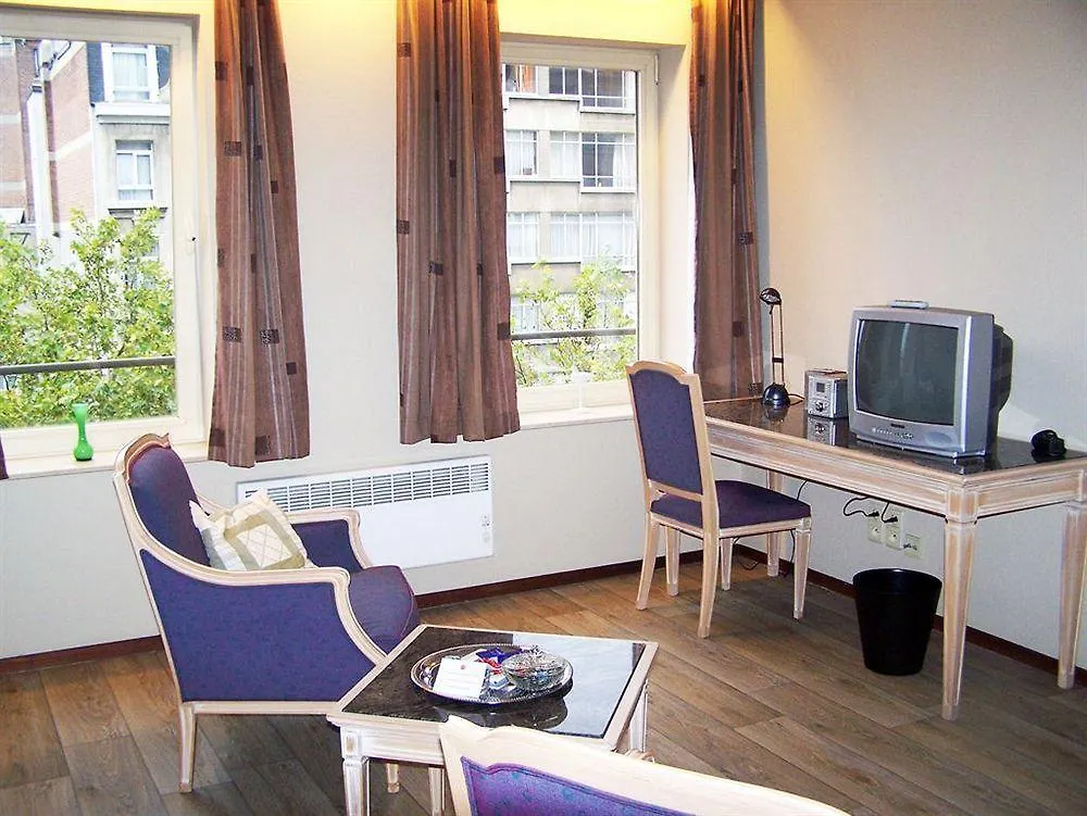 Ambassador Suites Antwerpen Apartman
