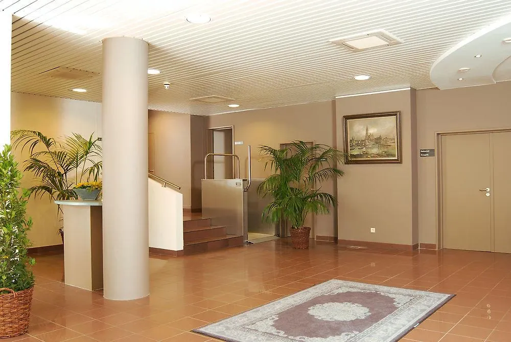 Ambassador Suites Antwerpen 0*,  Belgium